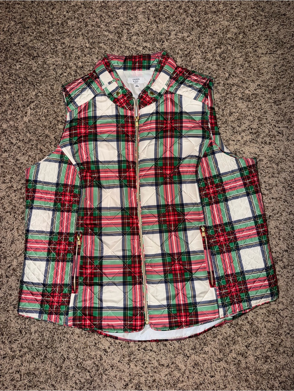 Crown & Ivy Quilted Plaid Vest - Red, Green & White 2X